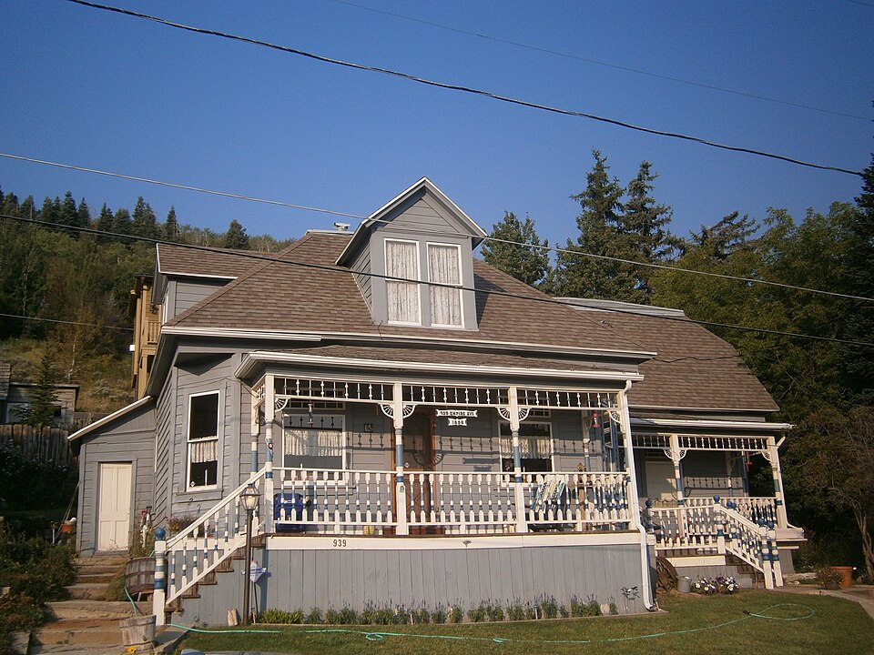 Photograph of Harry W. Haumann House