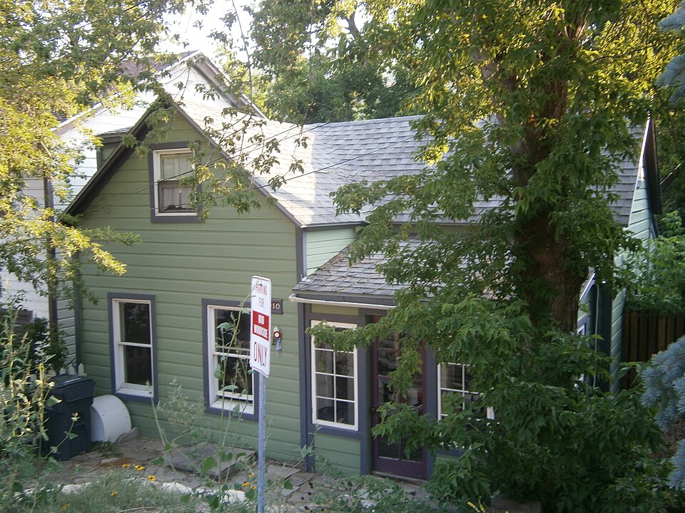 Photograph of Wilson I. Snyder House