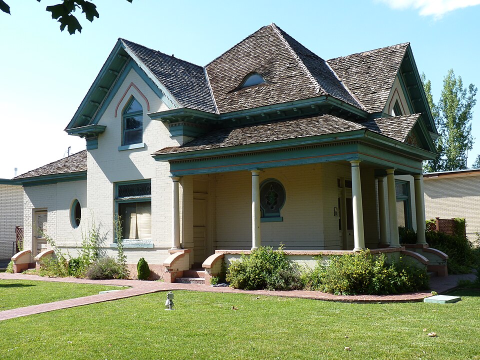 Photograph of Joseph H. Frisby House