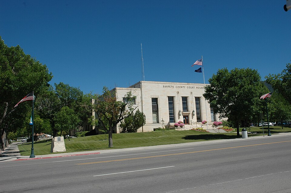 Photograph of Sanpete County Courthouse