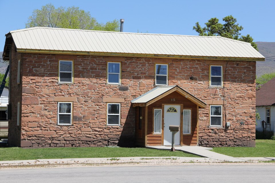 Photograph of Joseph S. Murdock House