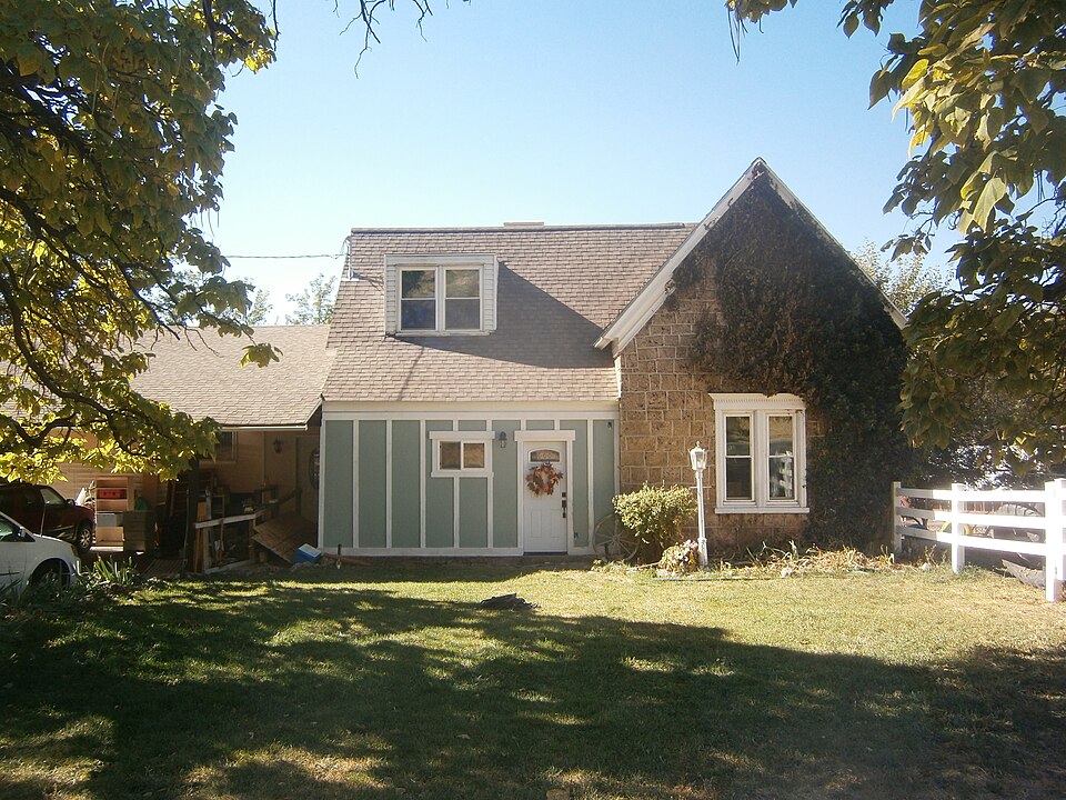 Photograph of Edward Wadley House