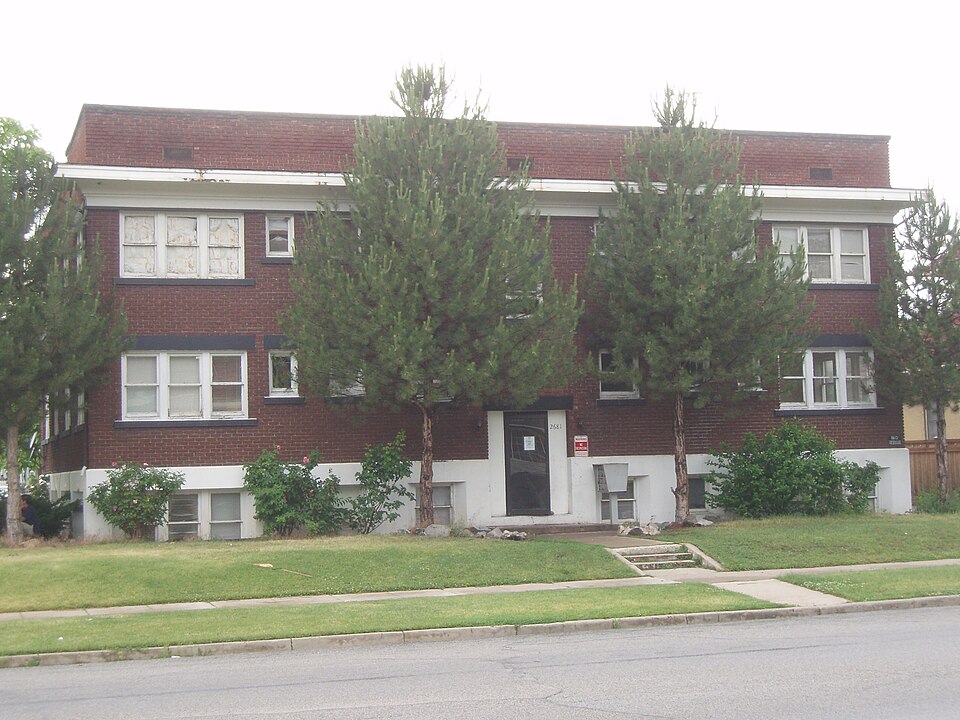 Photograph of Flowers Apartments
