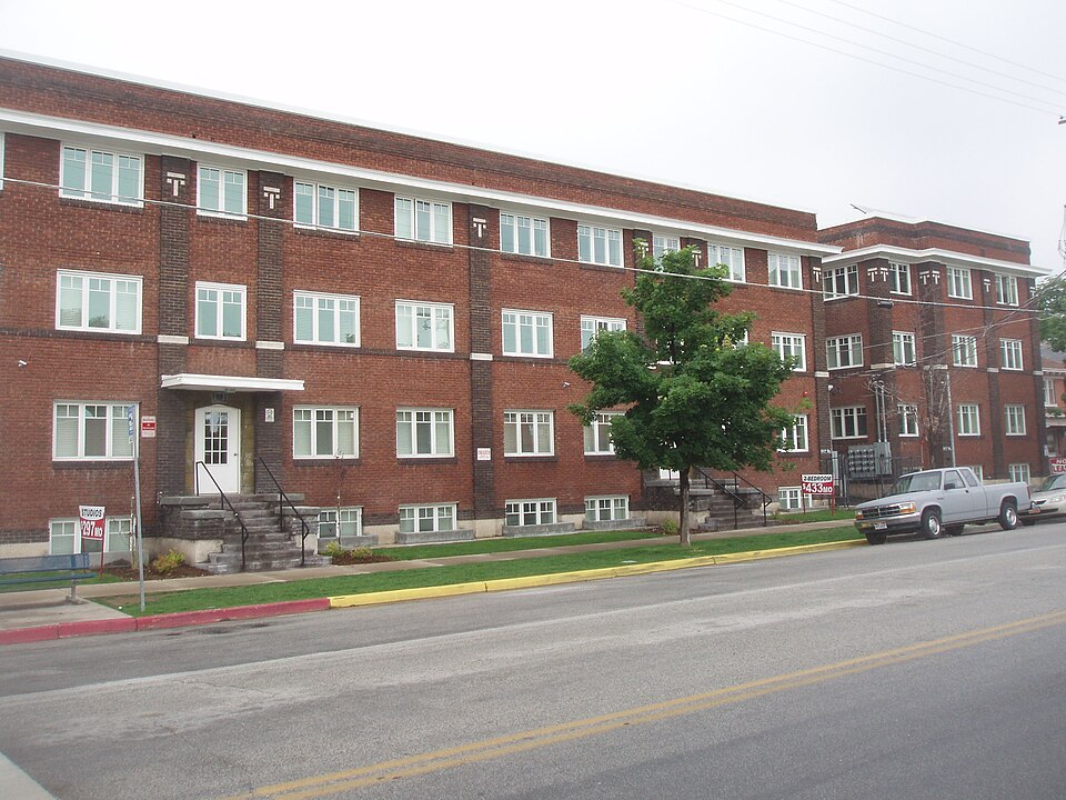 Photograph of McGregor Apartments