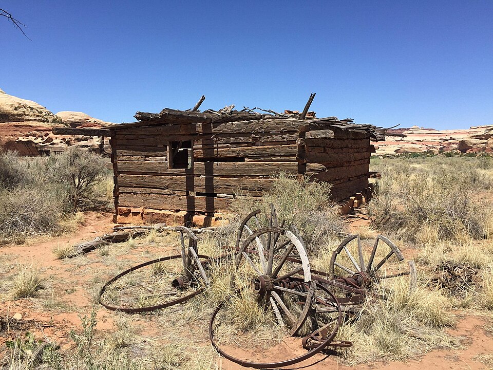 Photograph of Kirk's Cabin Complex