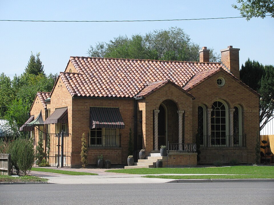 Photograph of Frederick and Della Dunn House