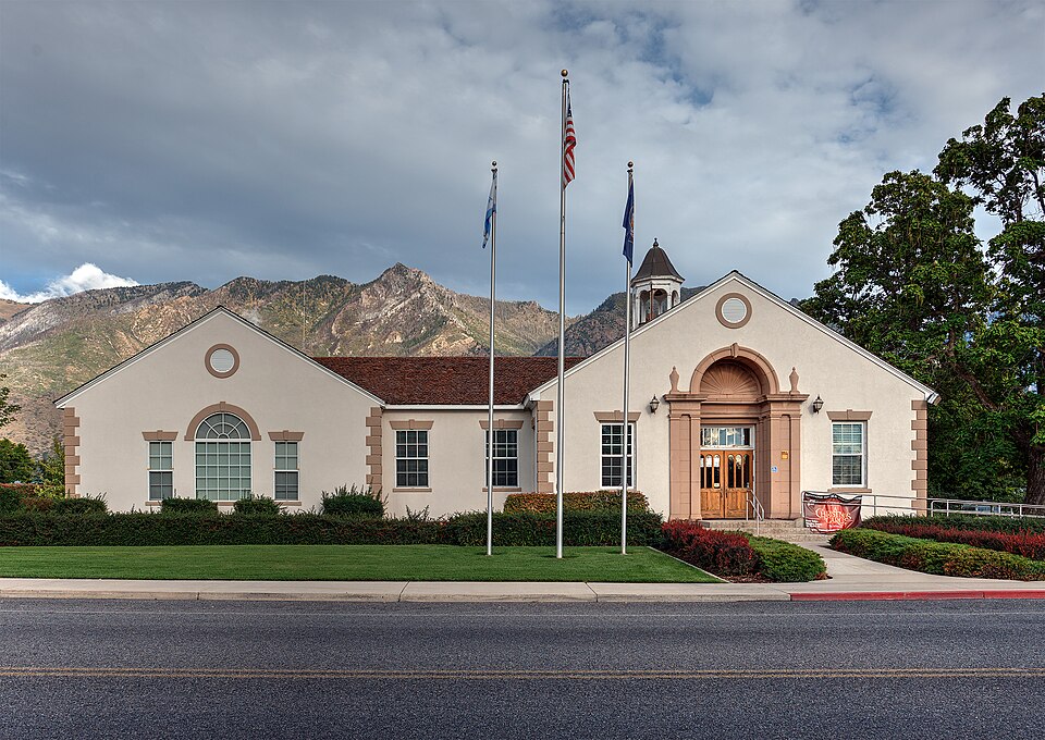 Photograph of Alpine City Hall
