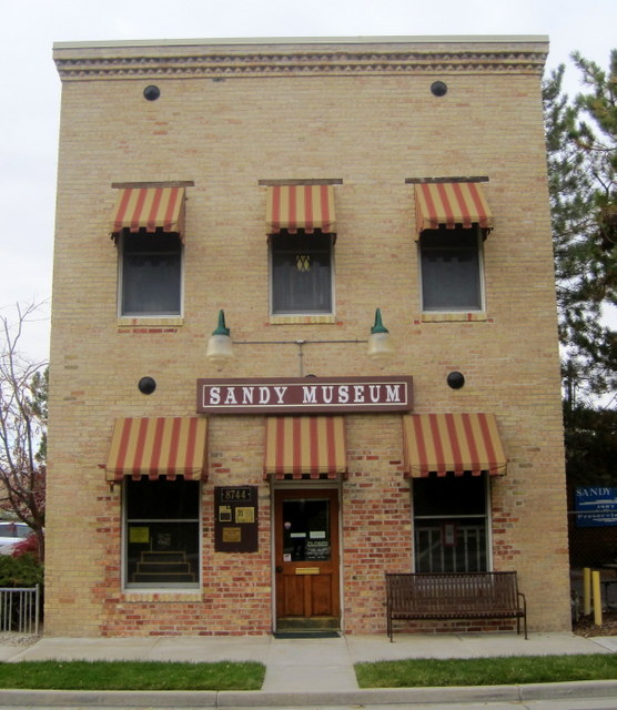 Photograph of Sandy Co-Op Block