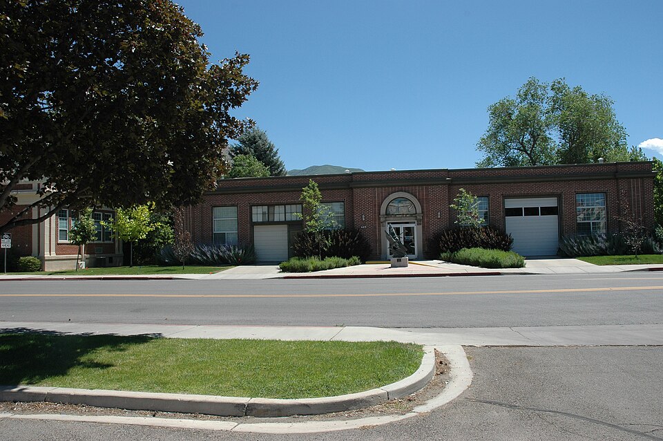 Photograph of Springville High School Mechanical Arts Building