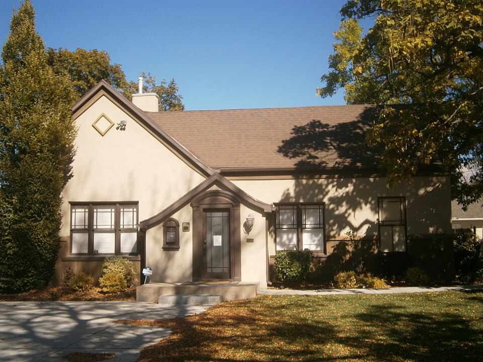 Photograph of Delbert and Ora Chipman House