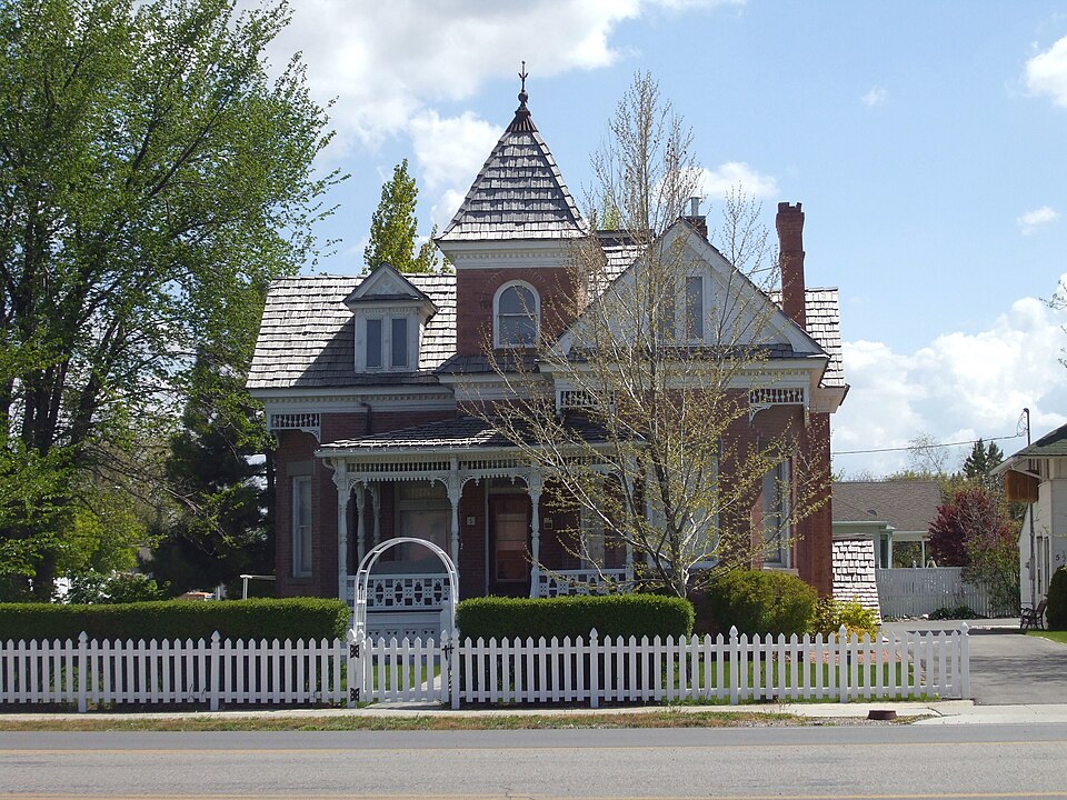 Photograph of Alex and Mary Alice Johnson House