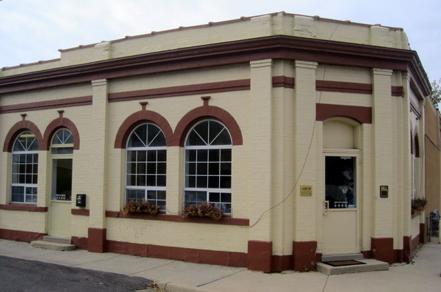 Photograph of Sandy City Bank