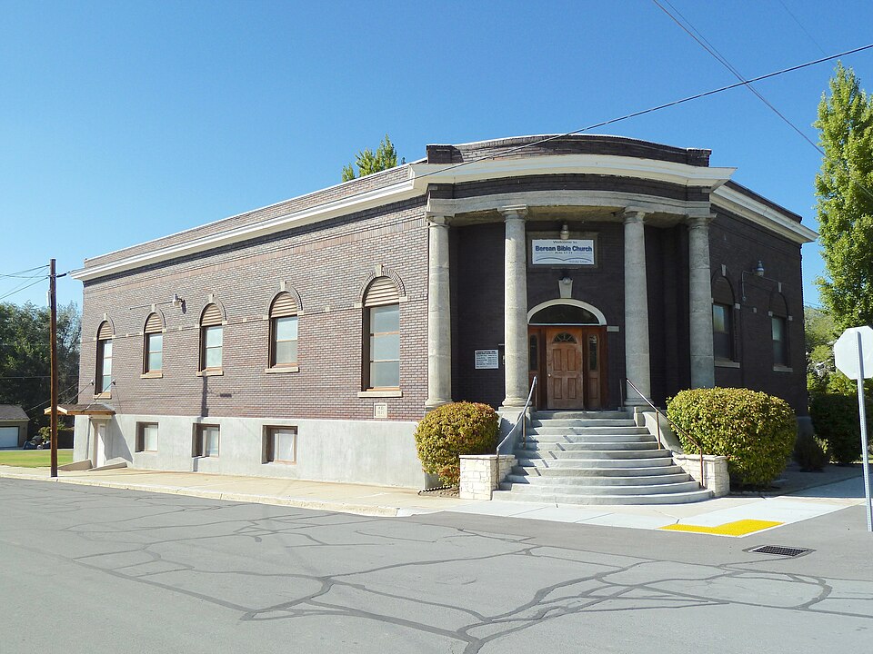 Photograph of Sandy Second Ward Chapel