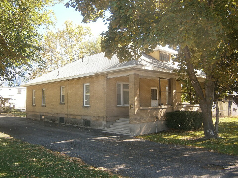 Photograph of Orton-Malstrom House