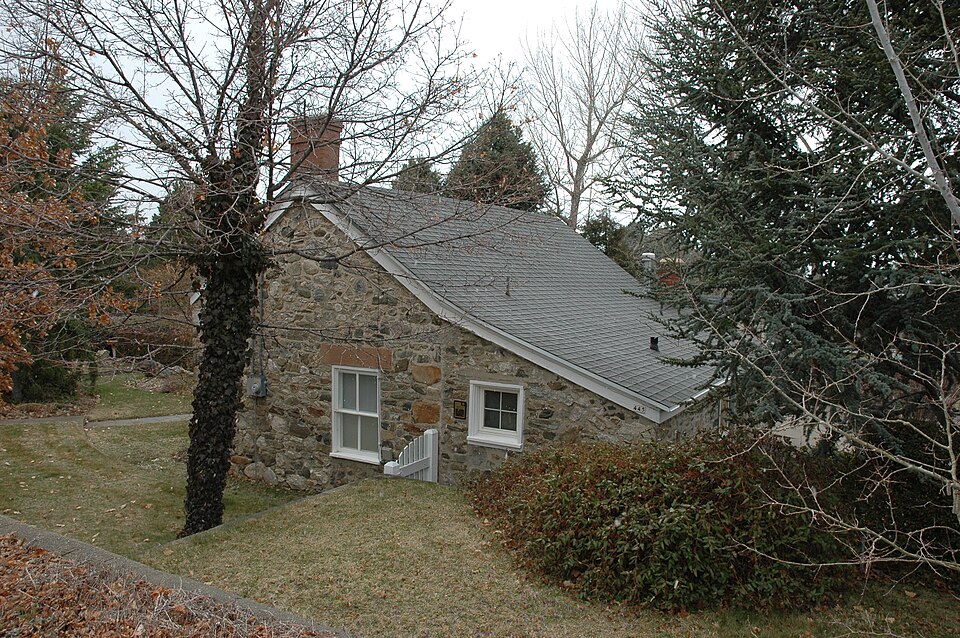 Photograph of John, Harriet, and Eliza Jennett Duncan House