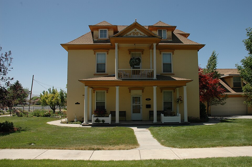 Photograph of William H. and Sarah D. Meneray House