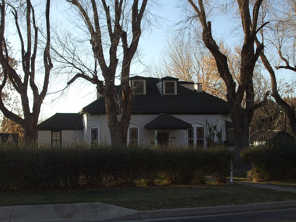 Photograph of Thomas and Caroline Harris House