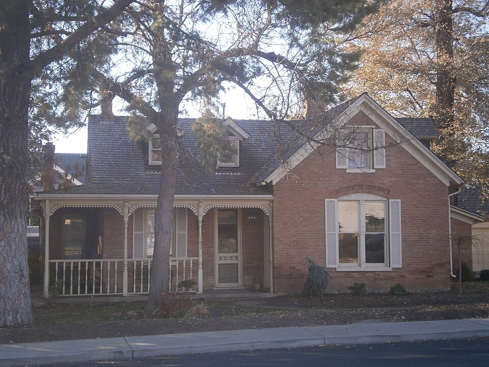 Photograph of Joshua Davis House