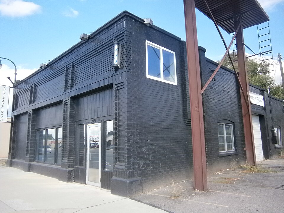 Photograph of McBride-Sims Garage