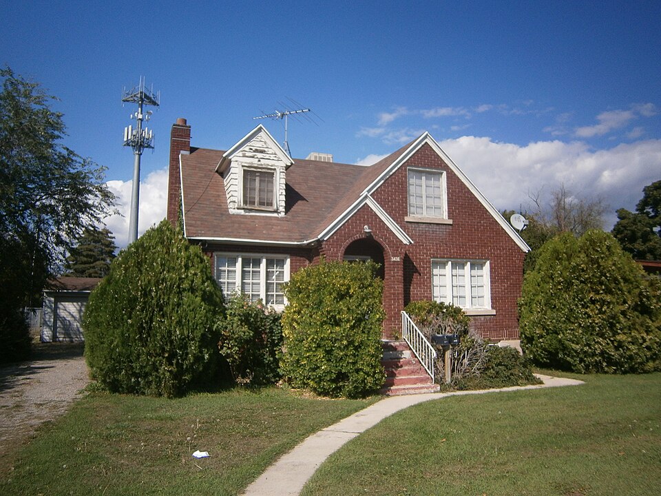 Photograph of John S. and Izola Lewis House