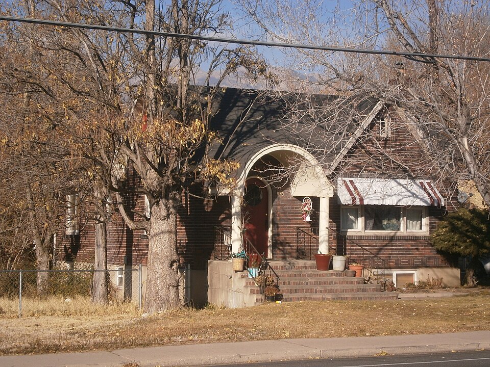 Photograph of Roy H. and Florence B. Gappmayer House