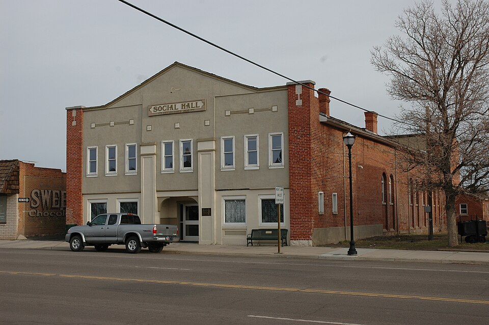 Photograph of Panguitch Social Hall