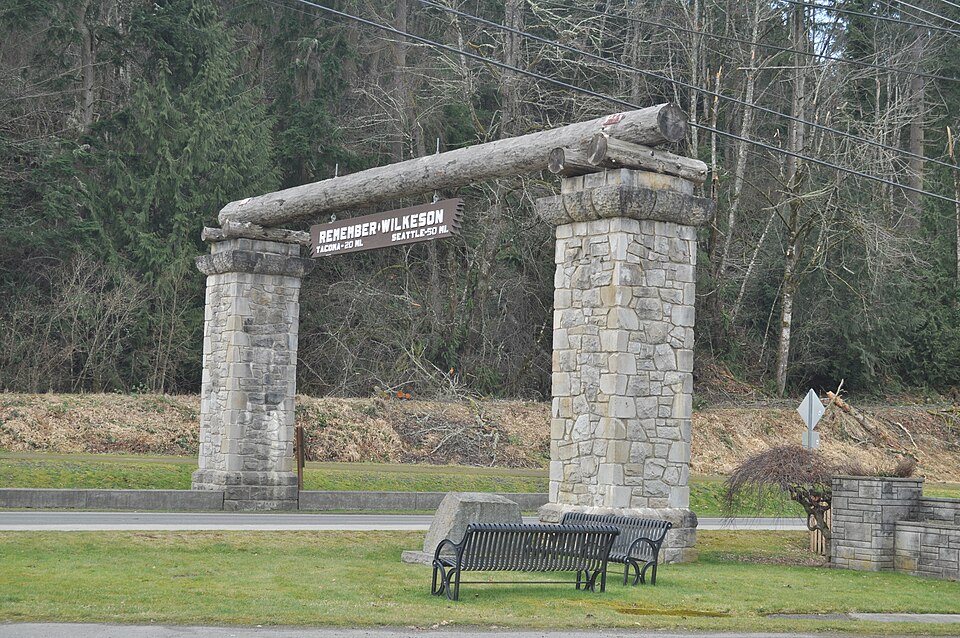 Photograph of Wilkeson Arch