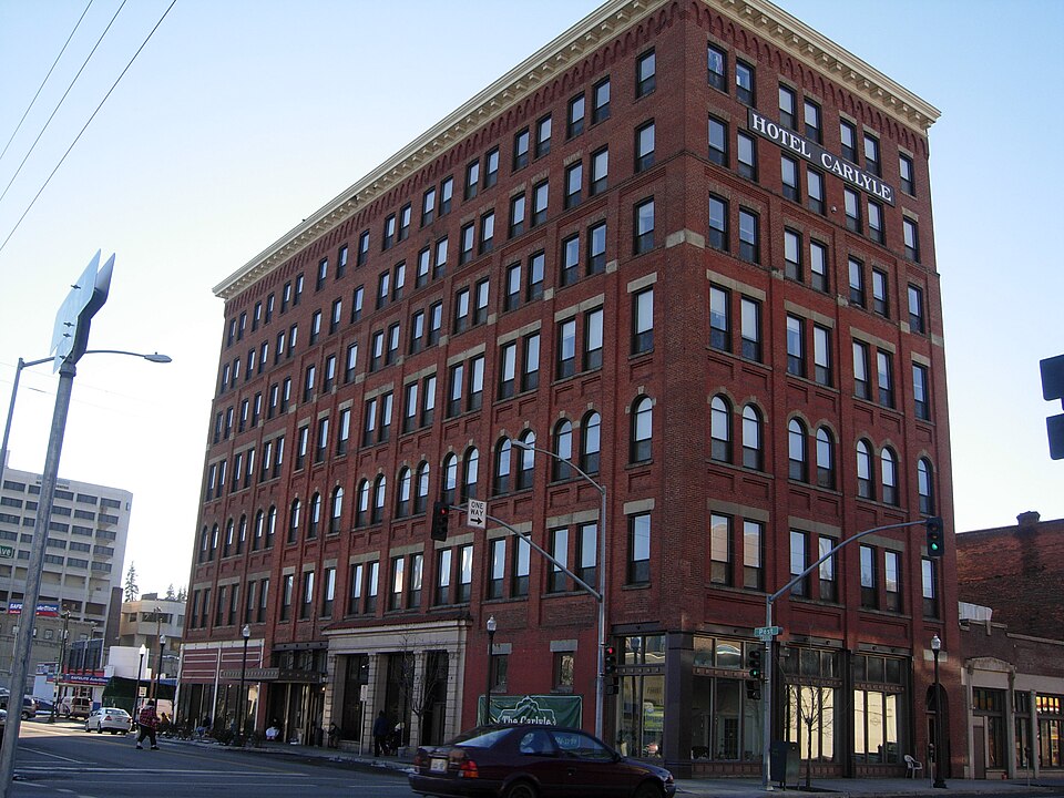 Photograph of Bump Block-Bellevue House-Hawthorne Hotel