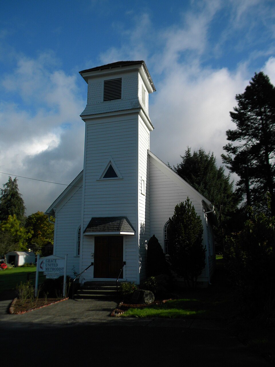 Photograph of Grace Evangelical Church of Vader