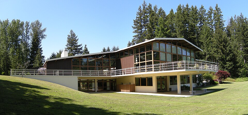 Photograph of Gaffney's Lake Wilderness Lodge