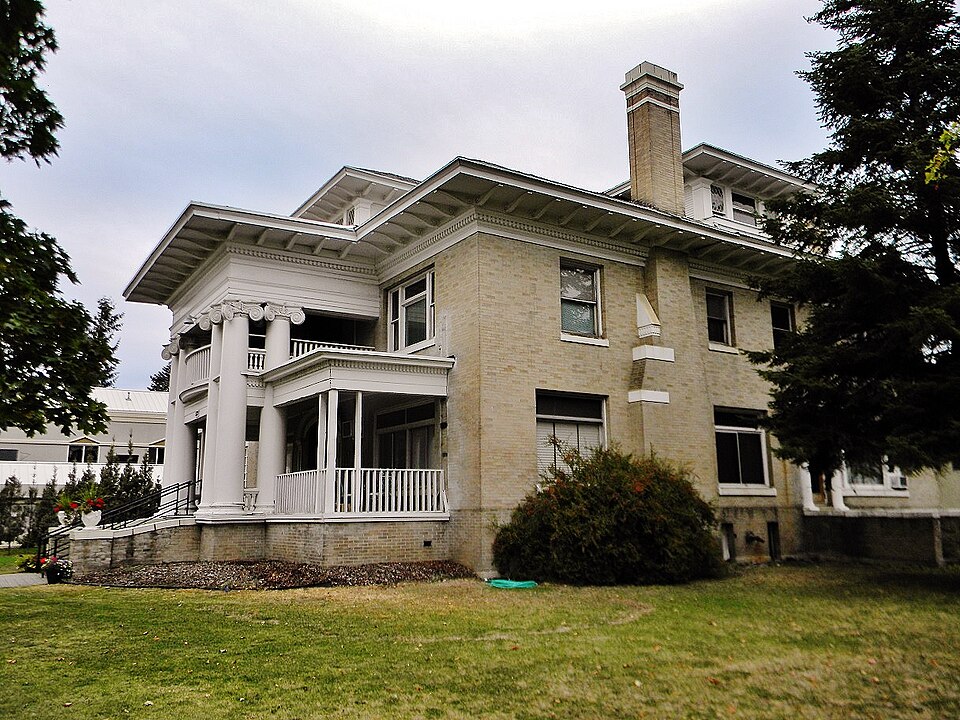 Photograph of Luther P. and Jane Marie Turner House