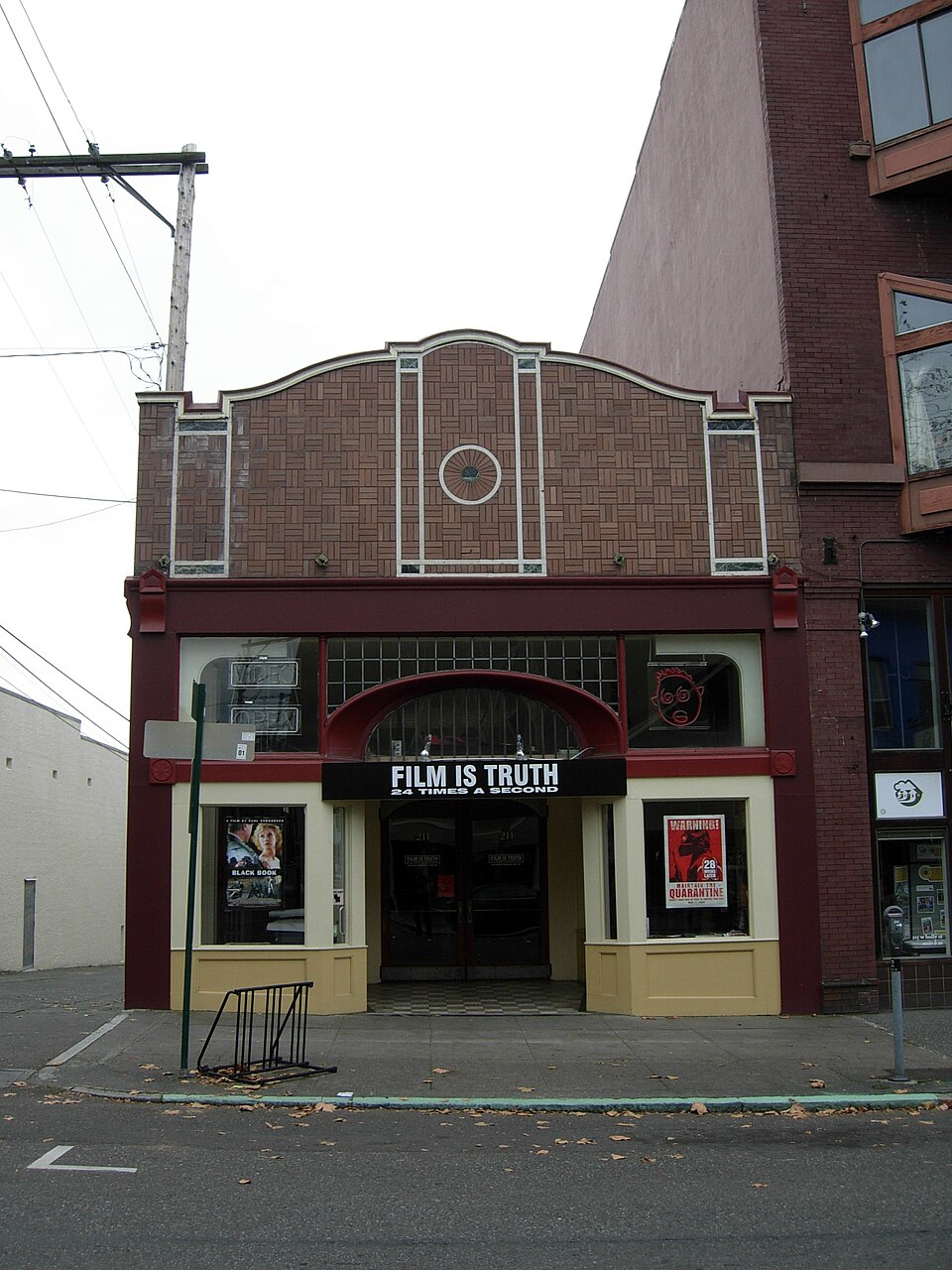 Photograph of Barlow Building