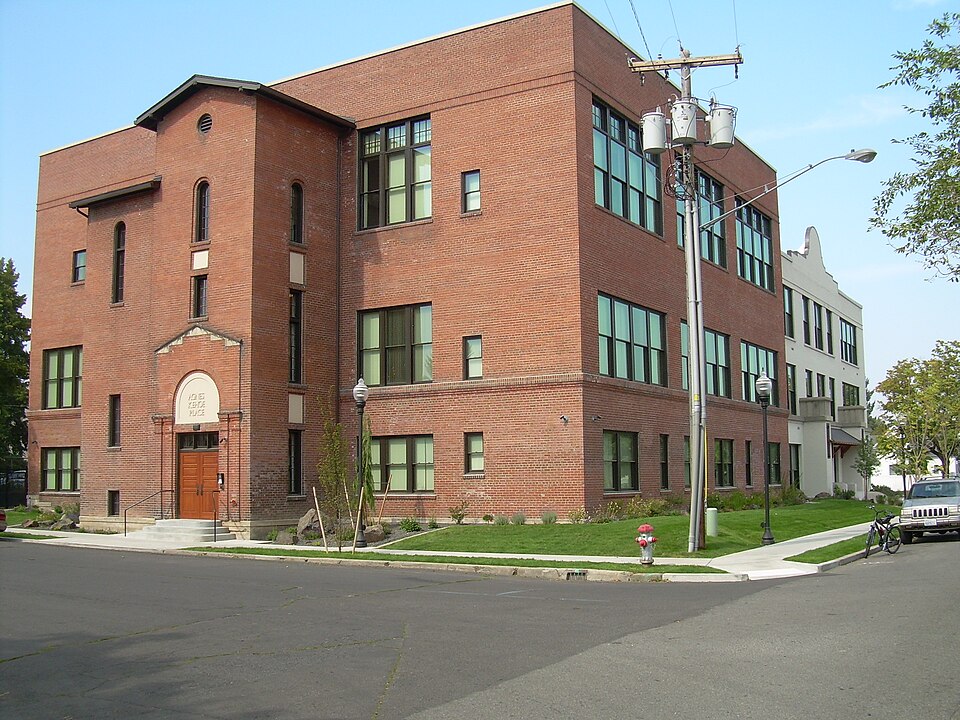 Photograph of Hillyard High School