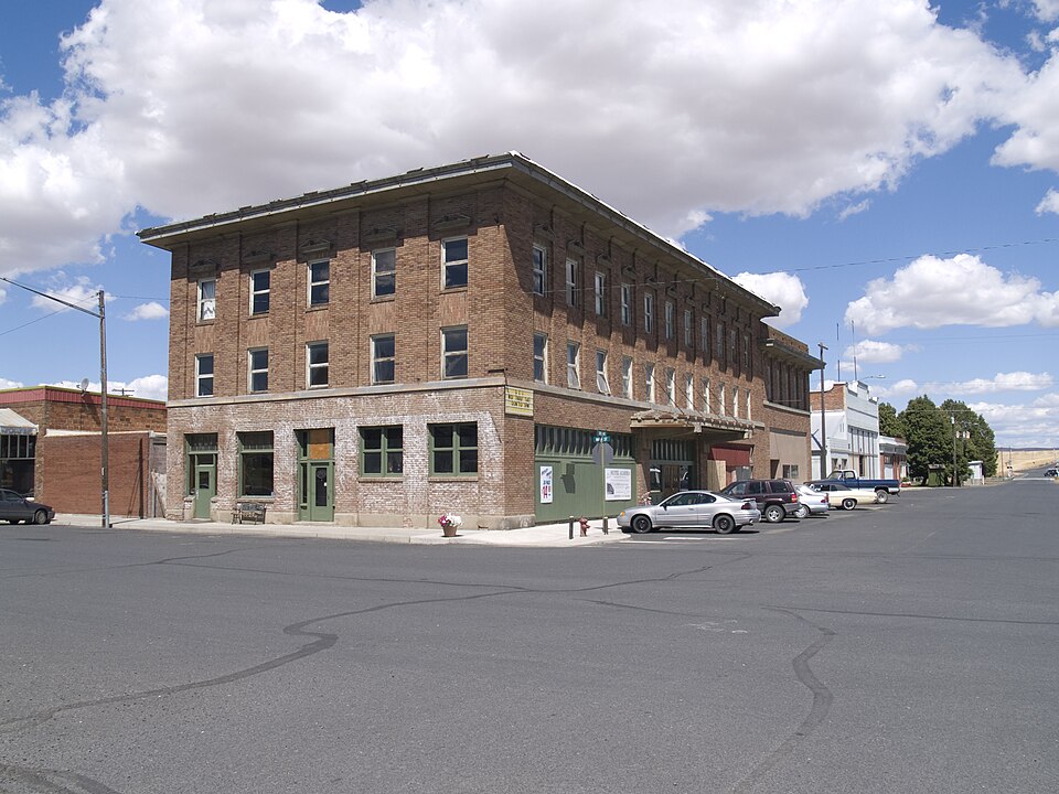 Photograph of Almira Hotel