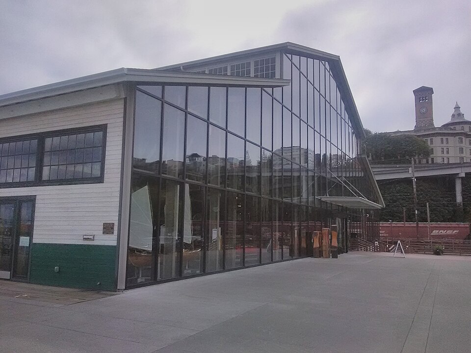 Photograph of Balfour Dock Building