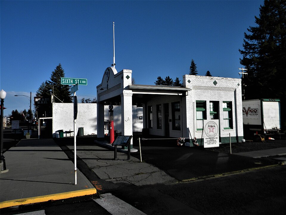 Photograph of Central Service Station