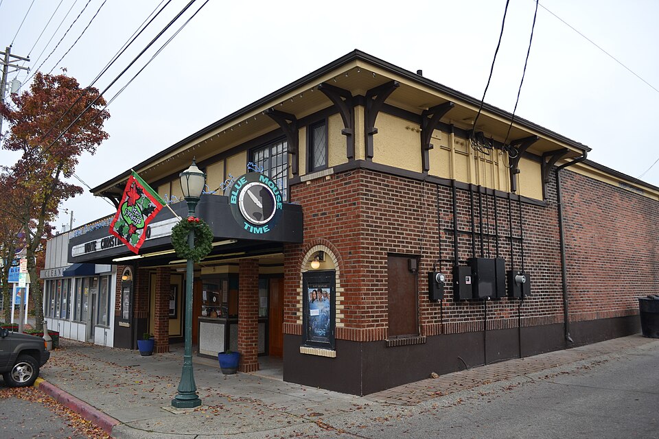 Photograph of Blue Mouse Theatre, North End