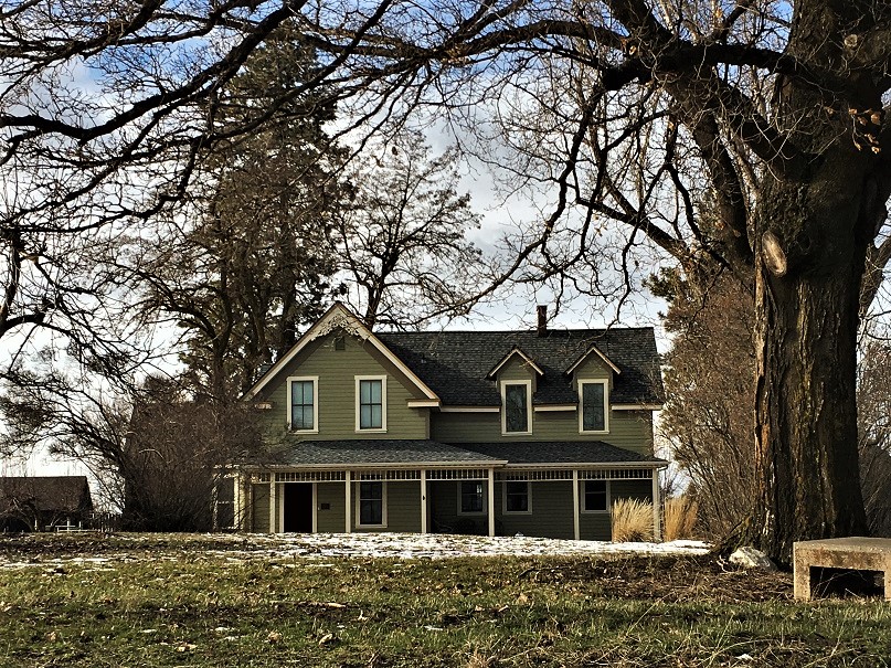 Photograph of Eben and Cynthia Palmer Farmstead