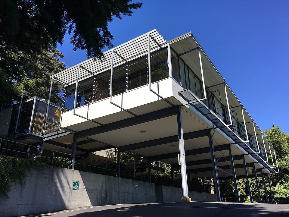Photograph of University of Washington Faculty Club
