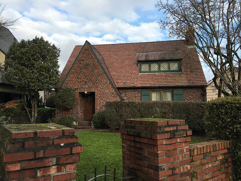 Photograph of 1926 Model Brick Home