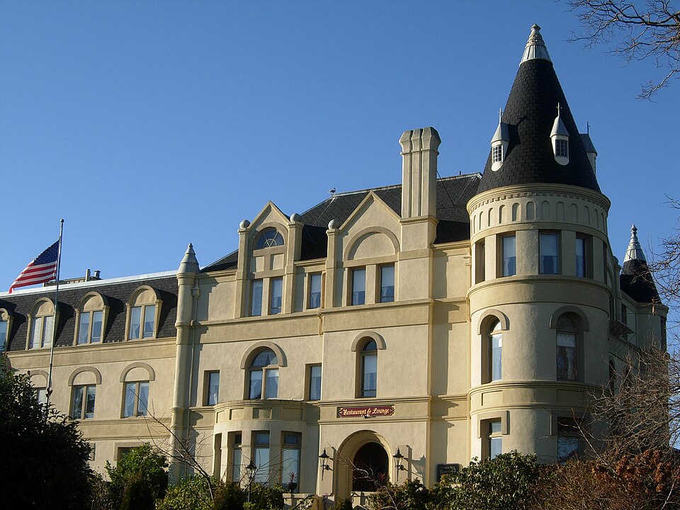 Photograph of Manresa Hall
