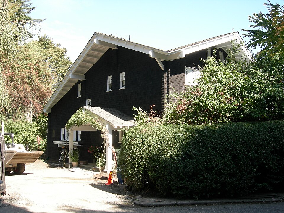 Photograph of Ellsworth Storey Residences
