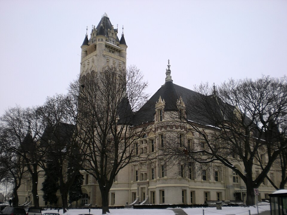 Photograph of Spokane County Courthouse