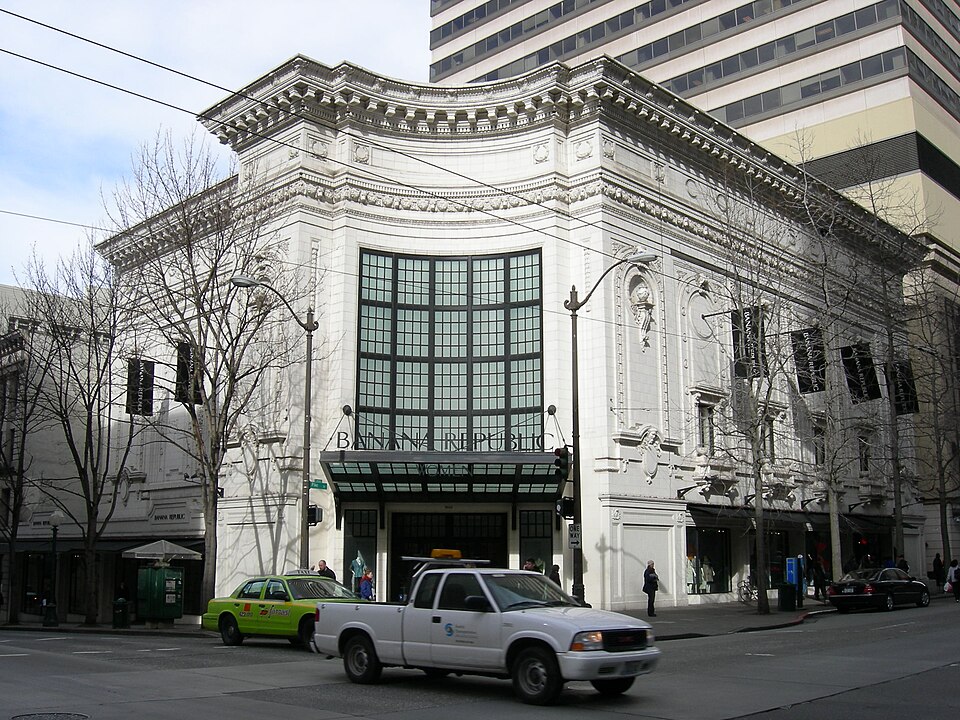 Photograph of Coliseum Theater