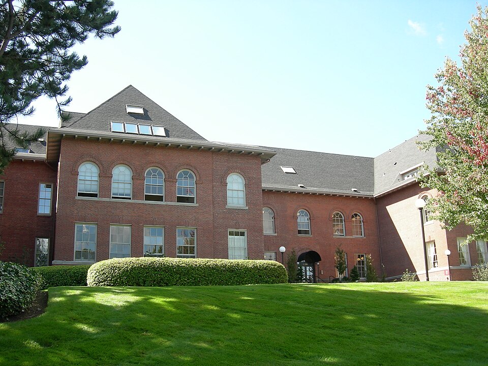Photograph of West Queen Anne School
