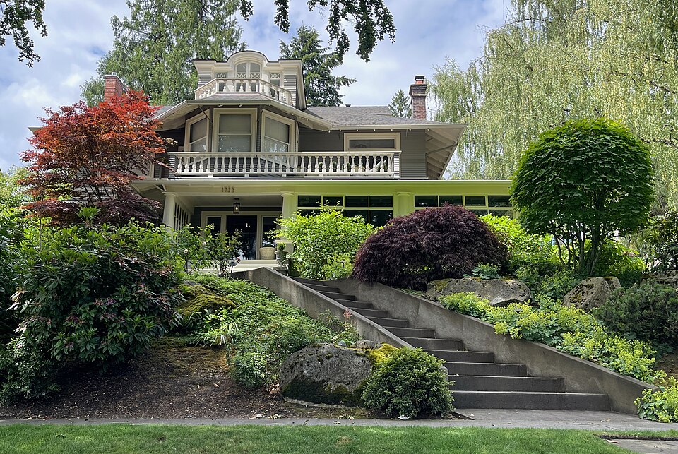 Photograph of Richard A. Ballinger House