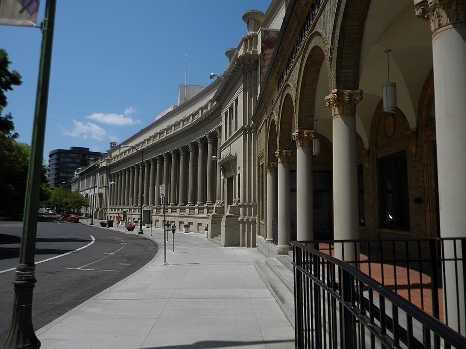 Photograph of Riverside Avenue Historic District