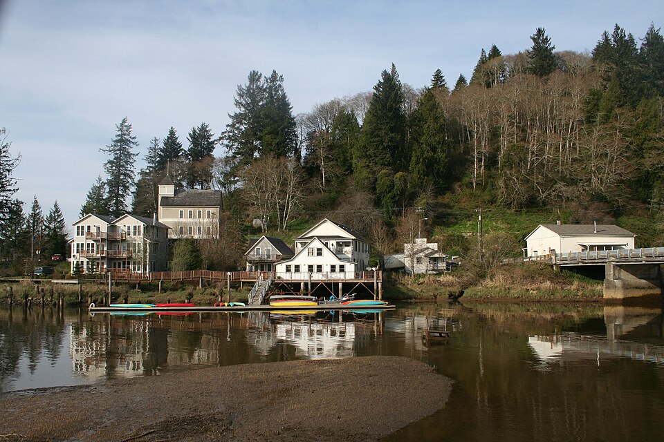 Photograph of Skamokawa