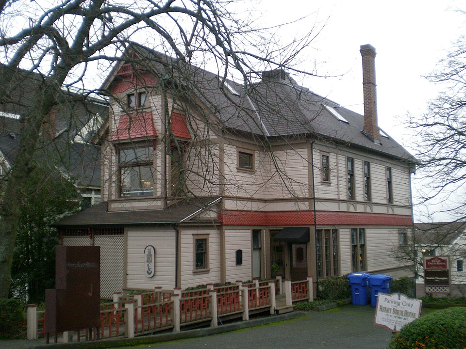 Photograph of Henry Drum House