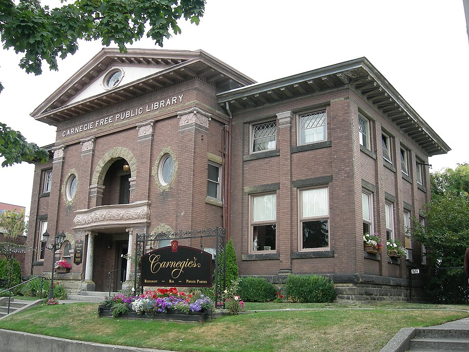 Photograph of Ballard Carnegie Library